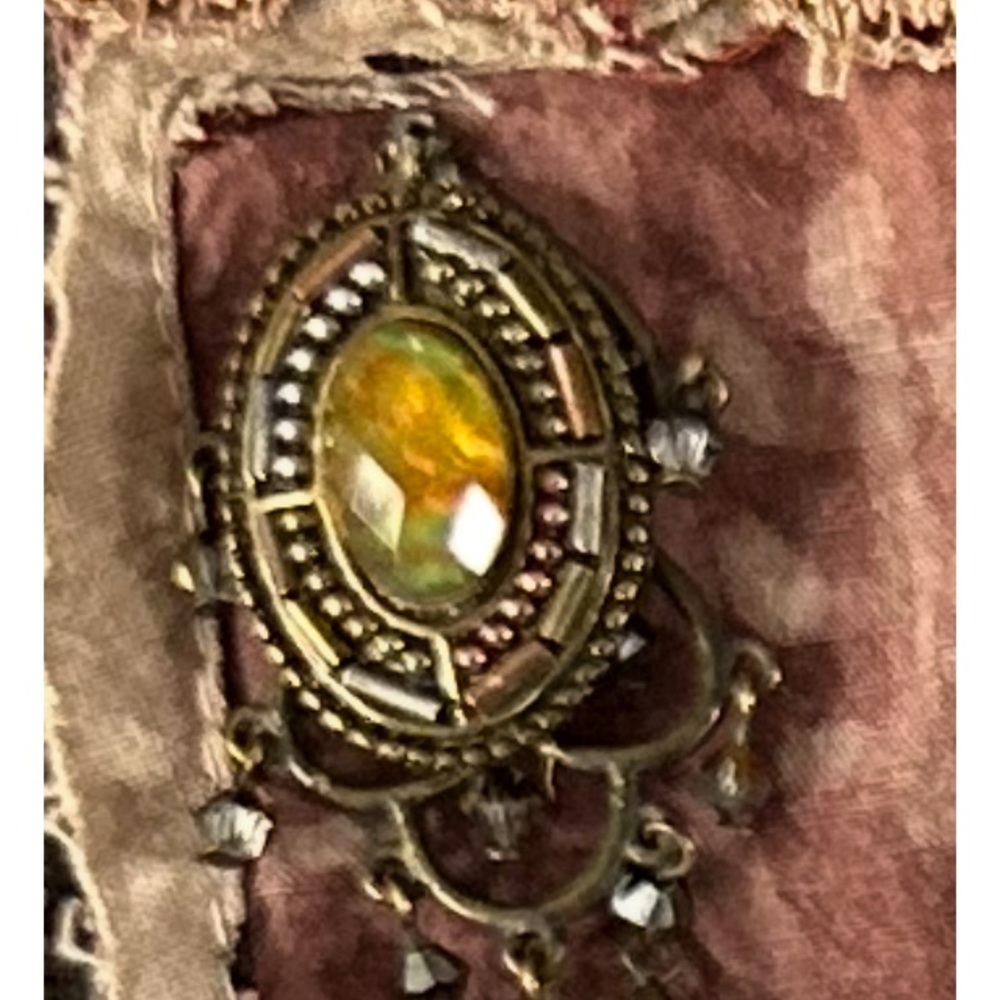 Broach - Picture 3 of 5